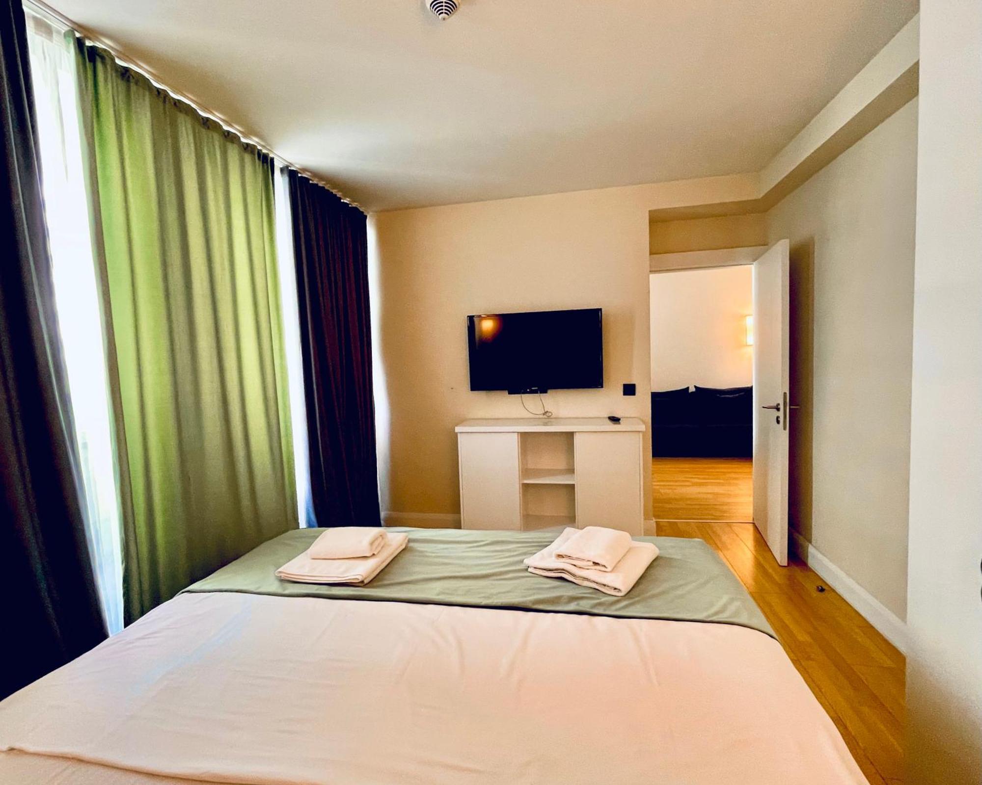 Marvella Orbi City Sea View Batumi Exterior foto